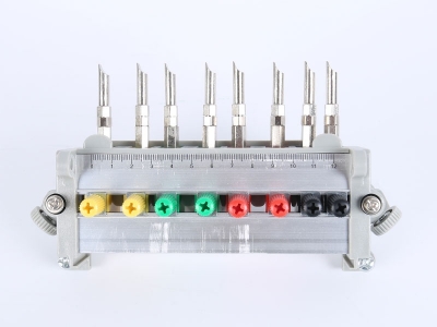 HH2018A三相鋁合金背出線(xiàn)表座（8滑塊,165、180、200MM孔距，M8螺桿）